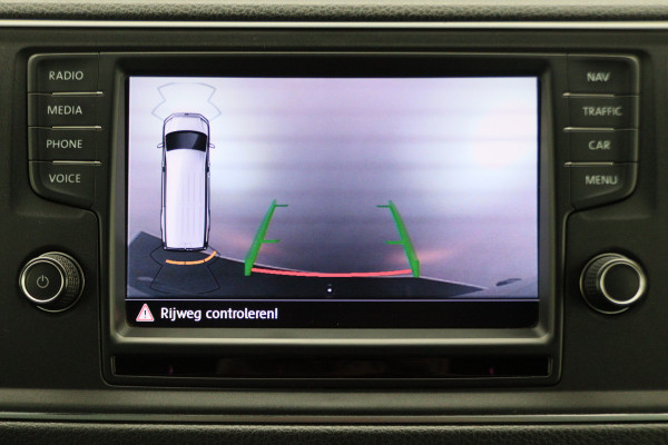 Volkswagen Crafter 30 2.0 TDI L3H3 177 PK 3-Zits, Camera, LED, Cruise, Apple Carplay, Airco, DAB, PDC, Trekhaak