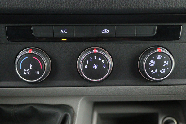 Volkswagen Crafter 30 2.0 TDI L3H3 177 PK 3-Zits, Camera, LED, Cruise, Apple Carplay, Airco, DAB, PDC, Trekhaak