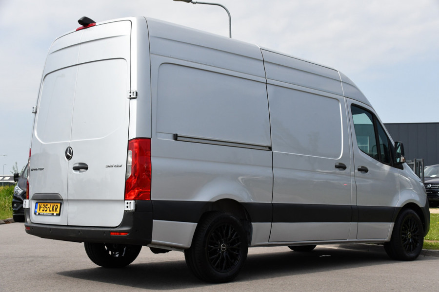 Mercedes-Benz Sprinter 315 1.9 CDI RDW L2H2 PB Edition Cameram, Carplay, Sensoren, Dodehoek, 150PK, Automaat, Multimedia, Uniek!