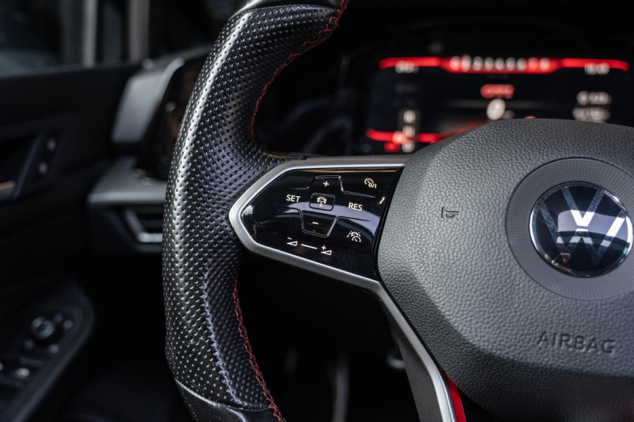 Volkswagen Golf 2.0 TSI GTI Clubsport | Pano | H&K | HUD | ACC