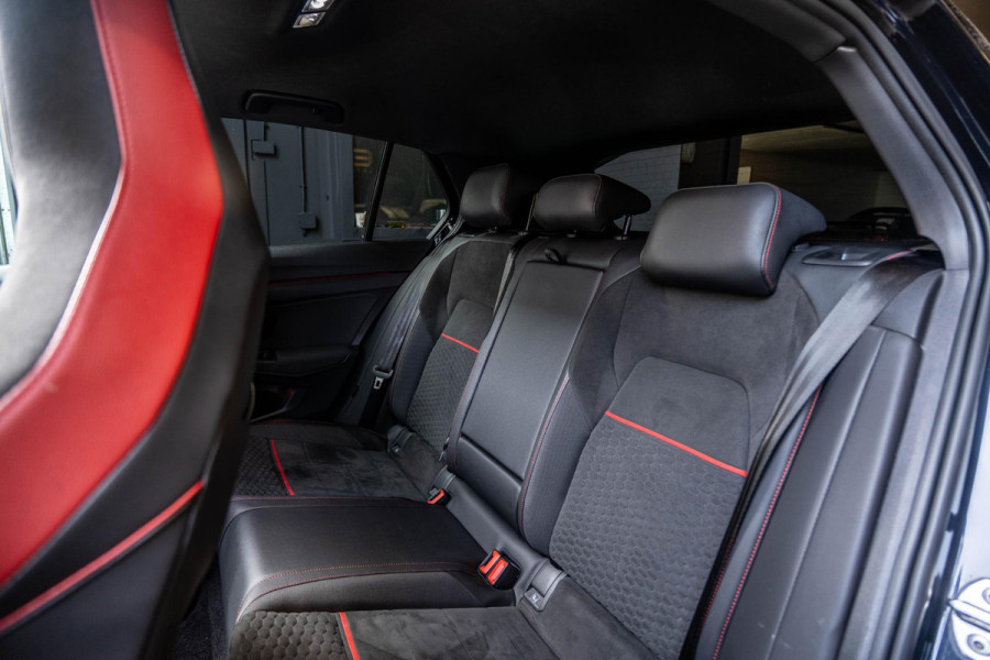 Volkswagen Golf 2.0 TSI GTI Clubsport | Pano | H&K | HUD | ACC