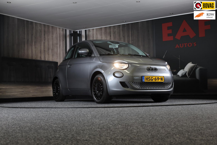Fiat 500 42 kWh / AUT / Navi / Cruise Control / Camera / Dode Hoek Detectie / Led / Pdc
