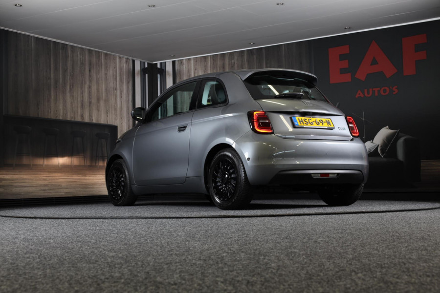 Fiat 500 42 kWh / AUT / Navi / Cruise Control / Camera / Dode Hoek Detectie / Led / Pdc