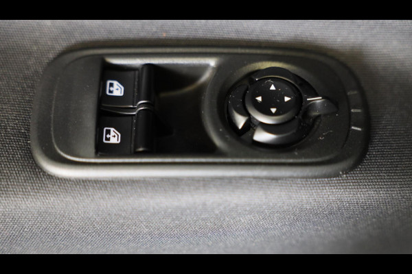Fiat 500 42 kWh / AUT / Navi / Cruise Control / Camera / Dode Hoek Detectie / Led / Pdc