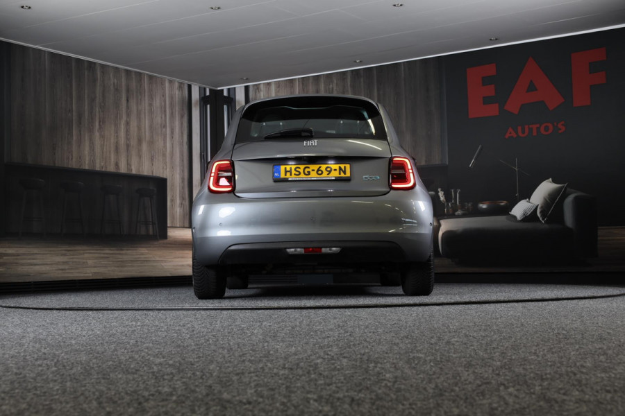 Fiat 500 42 kWh / AUT / Navi / Cruise Control / Camera / Dode Hoek Detectie / Led / Pdc
