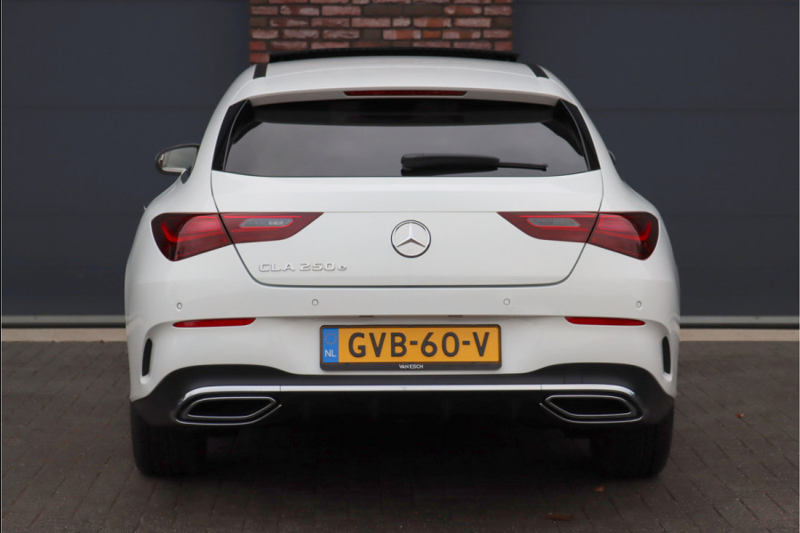 Mercedes-Benz CLA-Klasse Shooting Brake 250 e AMG Line Aut8 | Facelift | Panoramadak | Distronic | Keyless Go | Widescreen | Verwarmd Stuurwiel | Sfeerverlichting | Dodehoekassistent | Camera |