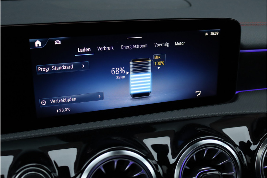 Mercedes-Benz CLA-Klasse Shooting Brake 250 e AMG Line Aut8 | Facelift | Panoramadak | Distronic | Keyless Go | Widescreen | Verwarmd Stuurwiel | Sfeerverlichting | Dodehoekassistent | Camera |