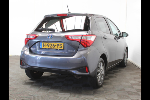 Toyota Yaris 1.5 Hybrid Dynamic CLIMATE | CRUISE | LED | CAMERA | CARPLAY | KEYLESS