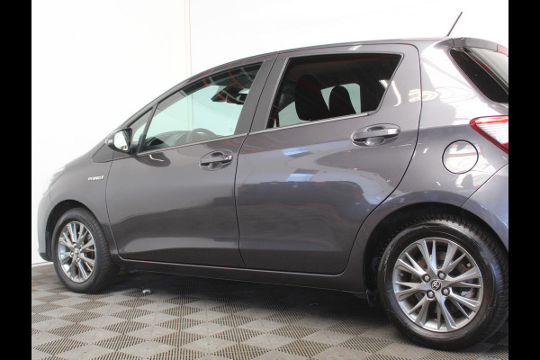 Toyota Yaris 1.5 Hybrid Dynamic CLIMATE | CRUISE | LED | CAMERA | CARPLAY | KEYLESS