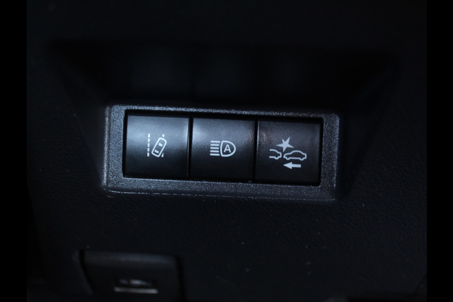 Toyota Yaris 1.5 Hybrid Dynamic CLIMATE | CRUISE | LED | CAMERA | CARPLAY | KEYLESS