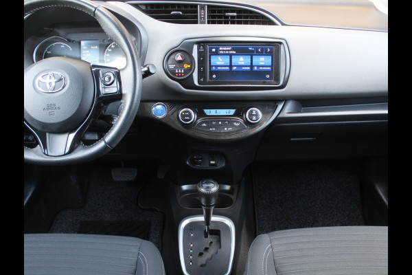 Toyota Yaris 1.5 Hybrid Dynamic CLIMATE | CRUISE | LED | CAMERA | CARPLAY | KEYLESS