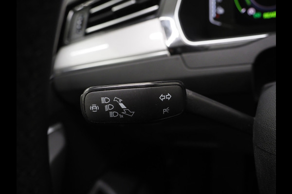 Volkswagen Passat Variant 1.4 TSI PHEV GTE R-line | Panoramadak | Trekhaak | Dynaudio | 360 | Massage | Head Up | Adaptive