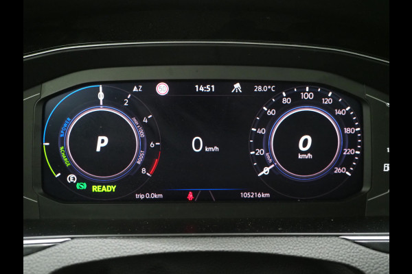 Volkswagen Passat Variant 1.4 TSI PHEV GTE R-line | Panoramadak | Trekhaak | Dynaudio | 360 | Massage | Head Up | Adaptive