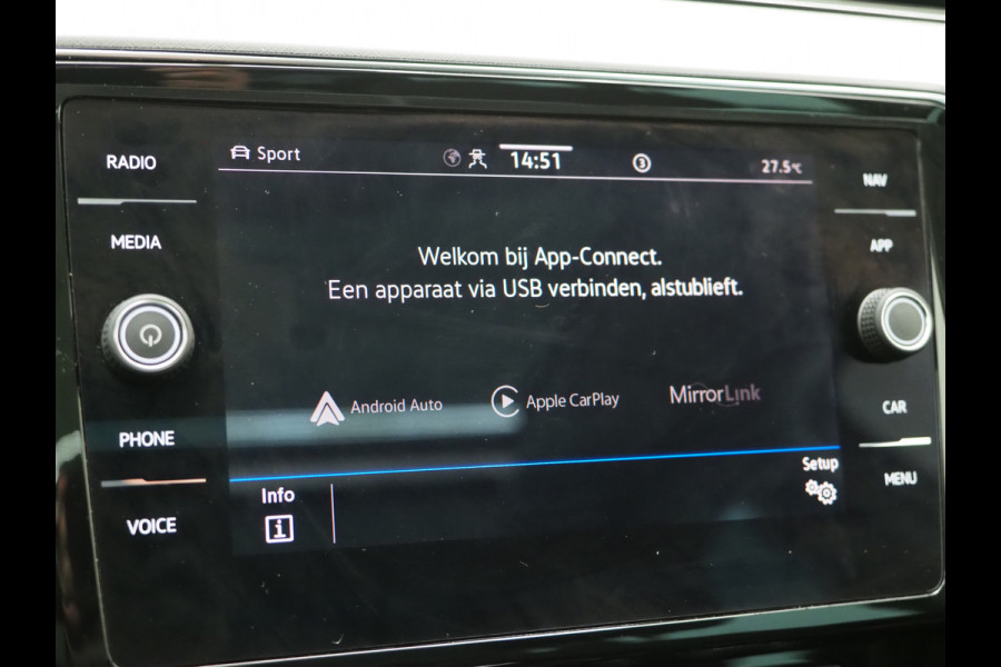 Volkswagen Passat Variant 1.4 TSI PHEV GTE R-line | Panoramadak | Trekhaak | Dynaudio | 360 | Massage | Head Up | Adaptive