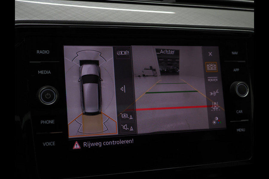 Volkswagen Passat Variant 1.4 TSI PHEV GTE R-line | Panoramadak | Trekhaak | Dynaudio | 360 | Massage | Head Up | Adaptive