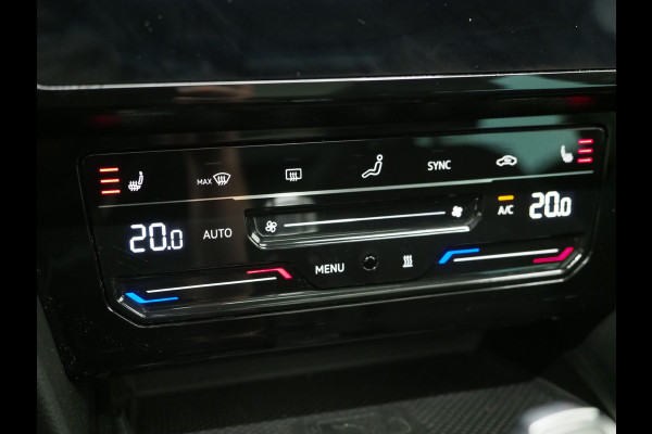 Volkswagen Passat Variant 1.4 TSI PHEV GTE R-line | Panoramadak | Trekhaak | Dynaudio | 360 | Massage | Head Up | Adaptive