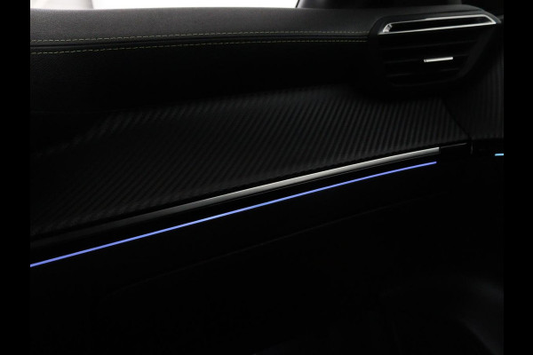 Peugeot 208 1.2 PureTech GT-Line | Panoramadak | Carplay | Afneembare trekhaak | Cruise control | Full LED | Navigatie | Camera | Sfeerverlichting