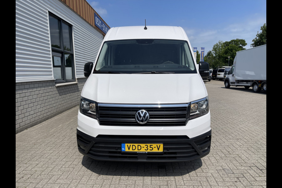 Volkswagen Crafter 35 2.0 TDI 140pk L3H3 ( voorheen L2H2 ) Comfortline / vaste prijs rijklaar € 20.950 ex btw / Sortimo ingerichte laadruimte met Victron omvormer / airco / cruise / navi / camera / trekhaak !