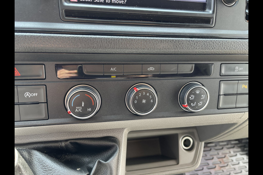 Volkswagen Crafter 35 2.0 TDI 140pk L3H3 ( voorheen L2H2 ) Comfortline / vaste prijs rijklaar € 20.950 ex btw / Sortimo ingerichte laadruimte met Victron omvormer / airco / cruise / navi / camera / trekhaak !