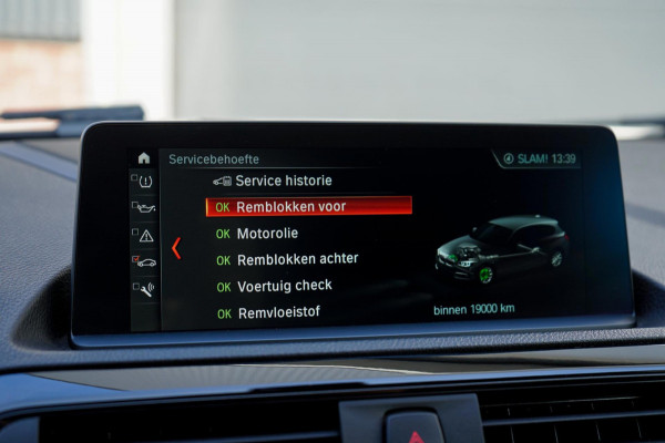 BMW 1-serie 118i High Executive | Origineel Nederlands! Navi Prof. | Leder | Trekhaak, Parkeersensoren V+A, DAB, Premium HiFi, LED
