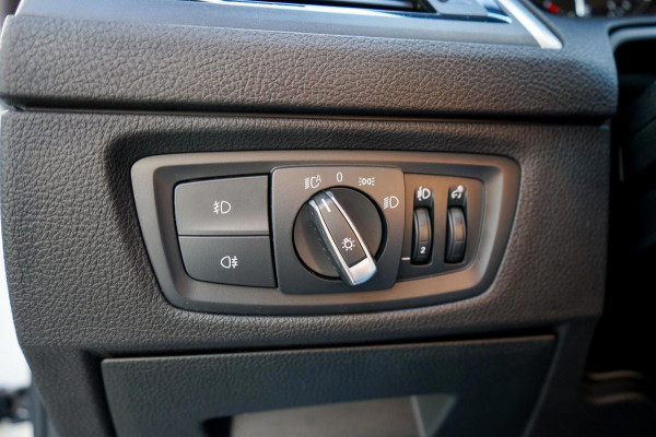 BMW 1-serie 118i High Executive | Origineel Nederlands! Navi Prof. | Leder | Trekhaak, Parkeersensoren V+A, DAB, Premium HiFi, LED