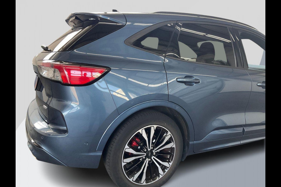 Ford Kuga 2.5 PHEV ST-Line X | Panoramadak | Trekhaak afneembaar | 19 inch + rode remklauwen | Winter Pack | Adaptive cruise control | Camera | Dodehoeksensoren  | Head up Display | Adaptive LED