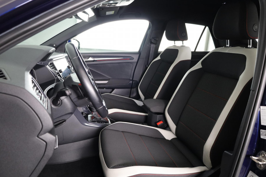 Volkswagen T-Roc 1.5 TSI Sport Business R | Automaat | Digitale Dashbord | Navigatie  | Acteruitrij camera | Elektrische Achterklep | LM Velgen 19" |