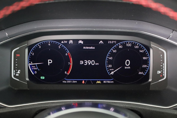 Volkswagen T-Roc 1.5 TSI Sport Business R | Automaat | Digitale Dashbord | Navigatie  | Acteruitrij camera | Elektrische Achterklep | LM Velgen 19" |