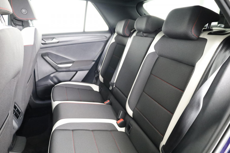 Volkswagen T-Roc 1.5 TSI Sport Business R | Automaat | Digitale Dashbord | Navigatie  | Acteruitrij camera | Elektrische Achterklep | LM Velgen 19" |