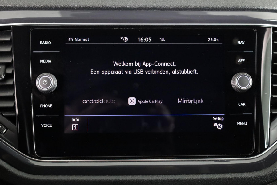 Volkswagen T-Roc 1.5 TSI Sport Business R | Automaat | Digitale Dashbord | Navigatie  | Acteruitrij camera | Elektrische Achterklep | LM Velgen 19" |