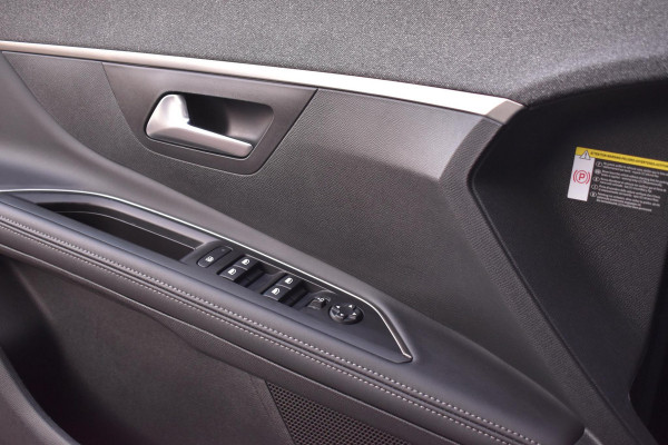 Peugeot 5008 1.2 PureTech 130PK Aut. Allure | 7 zits | Camera | Carplay | Incl. garantie