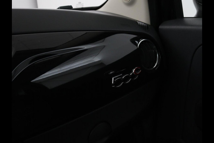 Fiat 500C 0.9 TwinAir Turbo Lounge | Cabrio | Vouwdak | Bleutooth | Cruise control | Airco | LMV 15 inch | DAB | Navigatie