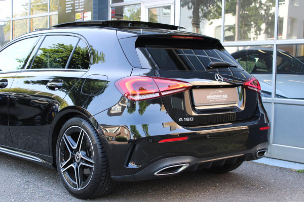 Mercedes-Benz A-Klasse 180 Business Solution AMG Pano Navi