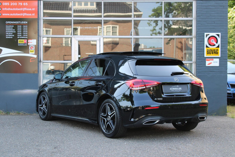 Mercedes-Benz A-Klasse 180 Business Solution AMG Pano Navi