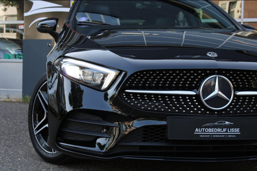 Mercedes-Benz A-Klasse 180 Business Solution AMG Pano Navi