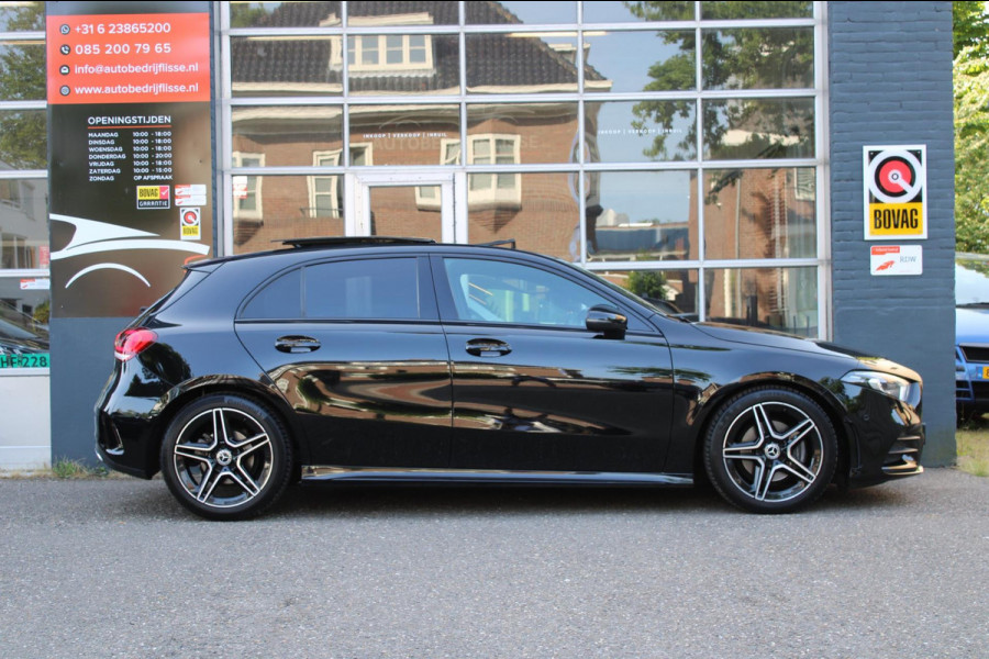 Mercedes-Benz A-Klasse 180 Business Solution AMG Pano Navi