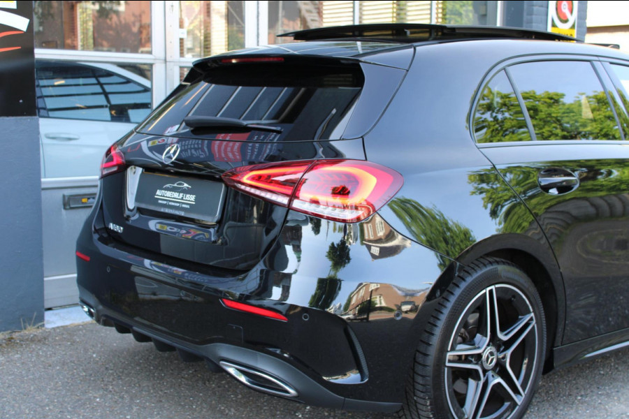 Mercedes-Benz A-Klasse 180 Business Solution AMG Pano Navi