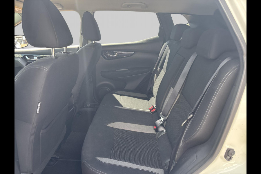 Nissan QASHQAI 1.2 N-Connecta | navigatie | cruise control | climate control | trekhaak | dealer onderhouden