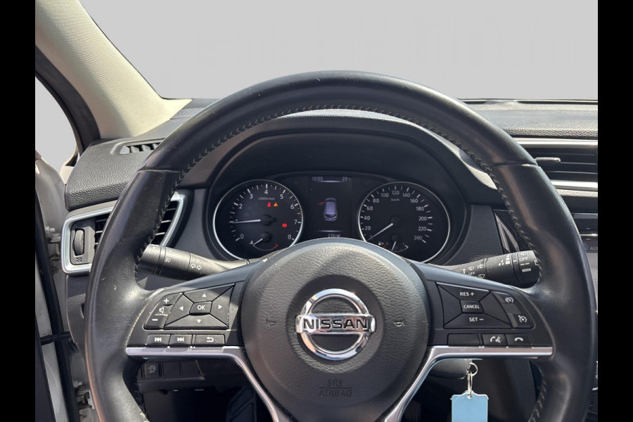 Nissan QASHQAI 1.2 N-Connecta | navigatie | cruise control | climate control | trekhaak | dealer onderhouden
