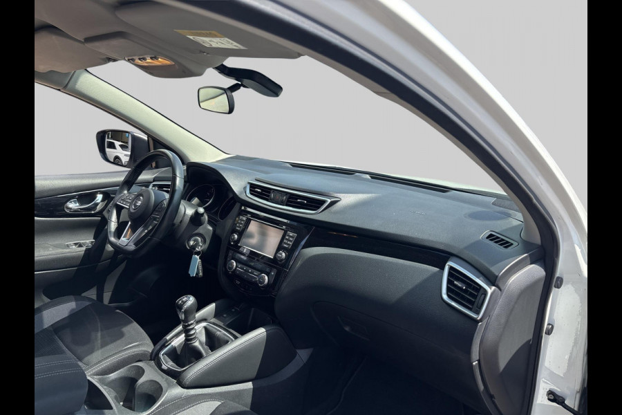 Nissan QASHQAI 1.2 N-Connecta | navigatie | cruise control | climate control | trekhaak | dealer onderhouden