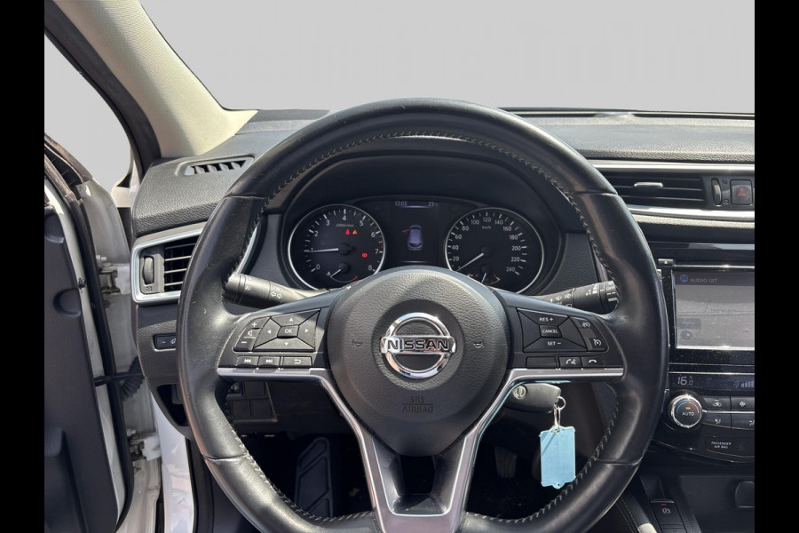 Nissan QASHQAI 1.2 N-Connecta | navigatie | cruise control | climate control | trekhaak | dealer onderhouden