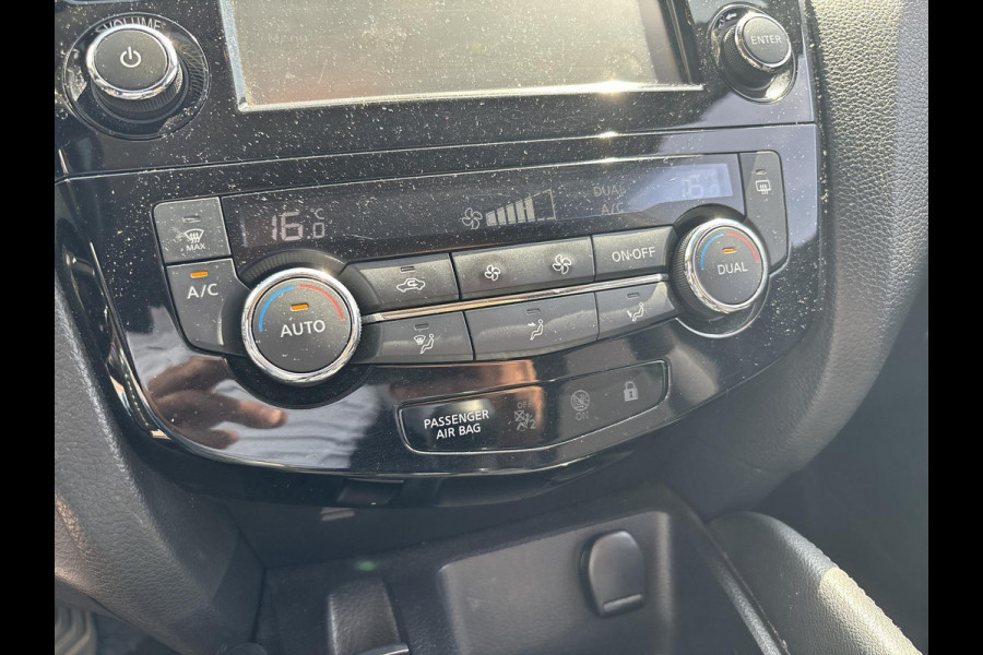 Nissan QASHQAI 1.2 N-Connecta | navigatie | cruise control | climate control | trekhaak | dealer onderhouden