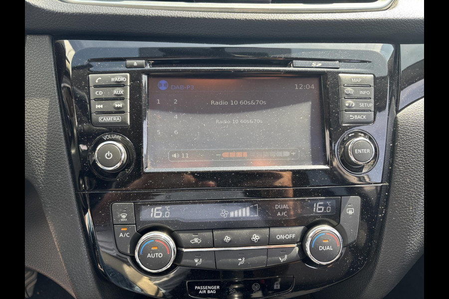 Nissan QASHQAI 1.2 N-Connecta | navigatie | cruise control | climate control | trekhaak | dealer onderhouden