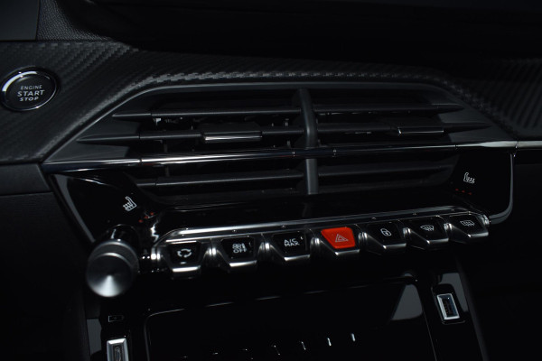 Peugeot 208 1.2 PureTech 100PK Allure Pack | Carplay | Camera | Incl. garantie