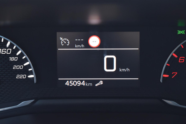 Peugeot 208 1.2 PureTech 100PK Allure Pack | Carplay | Camera | Incl. garantie