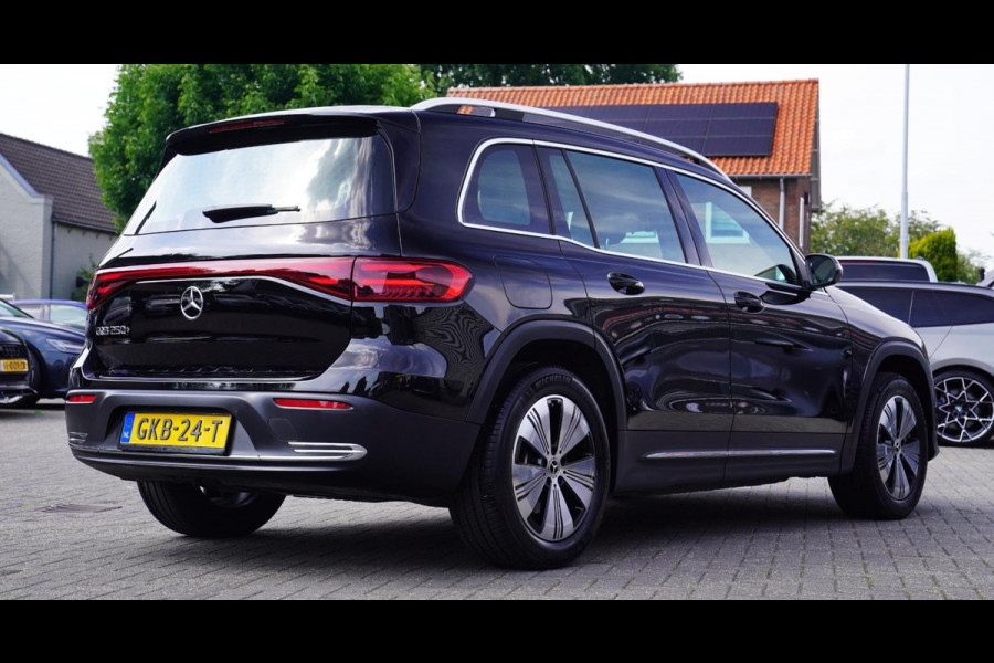 Mercedes-Benz EQB 250+ Essential Line 71 kWh | Trekhaak | LuxeLeder | Spoorassistent | DAB+ | Applecarplay | Stoelverwarming | CAM