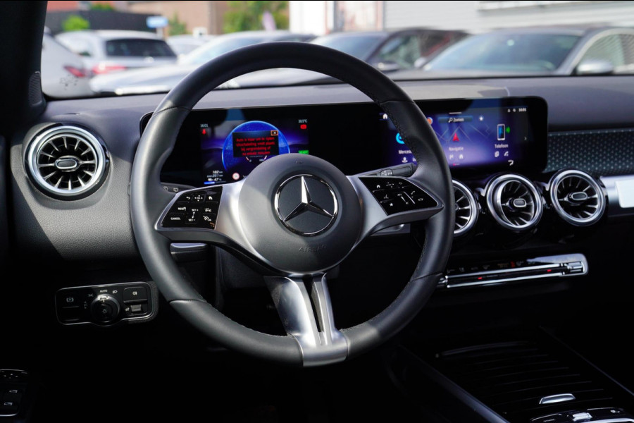 Mercedes-Benz EQB 250+ Essential Line 71 kWh | Trekhaak | LuxeLeder | Spoorassistent | DAB+ | Applecarplay | Stoelverwarming | CAM