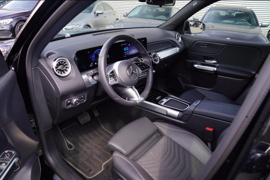 Mercedes-Benz EQB 250+ Essential Line 71 kWh | Trekhaak | LuxeLeder | Spoorassistent | DAB+ | Applecarplay | Stoelverwarming | CAM