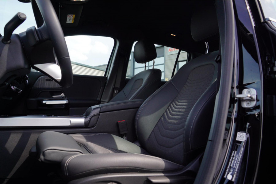 Mercedes-Benz EQB 250+ Essential Line 71 kWh | Trekhaak | LuxeLeder | Spoorassistent | DAB+ | Applecarplay | Stoelverwarming | CAM