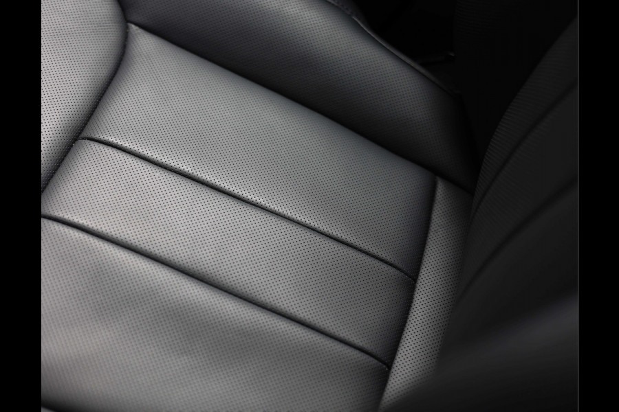 Land Rover Range Rover Sport P510e Autobiography | Varesine Blue - Pano - Clearsight